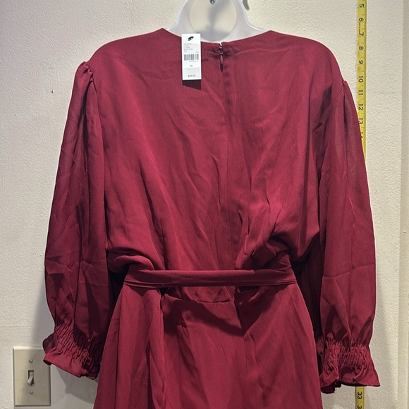 Stylish Burgundy Wrap jumpsuit - Picture 3 of 6